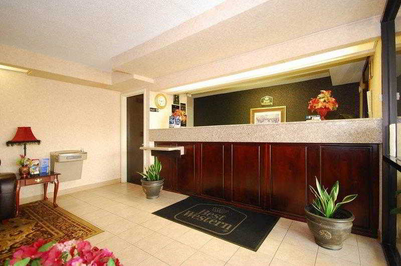 Days Inn & Suites By Wyndham Warner Robins Near Robins Afb Zewnętrze zdjęcie